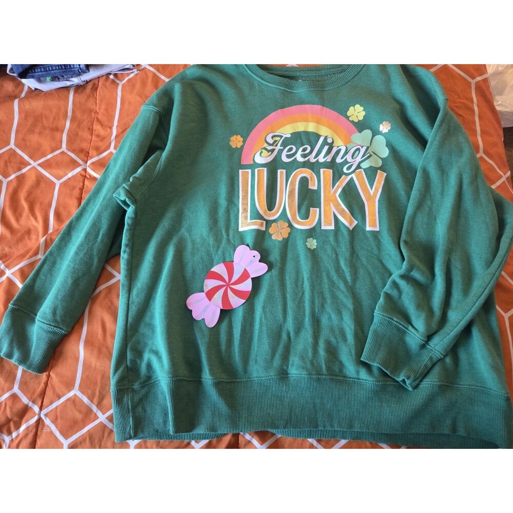 Way to Celebrate! St. Patrick's Day Feeling Lucky Green Pullover Sweatshirt XL